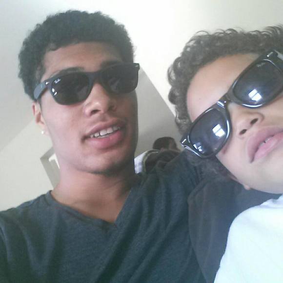 Meet your Posher, Dorian - Picture 1 of 1